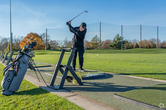 Practice your swing at the pristine Highlands of Elgin Golf Course.