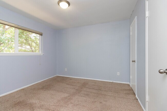 Fircrest Apartments, Amarillo, TX 79109 - photo 5