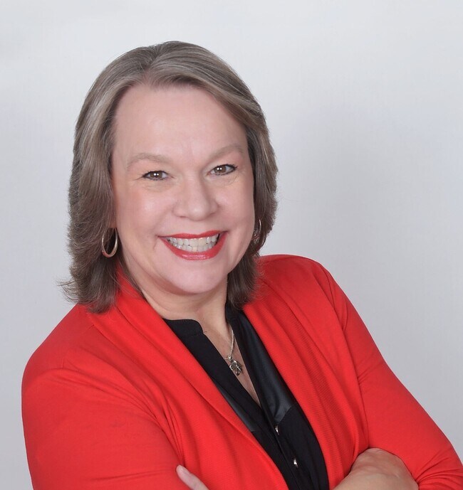 Sandra Miller