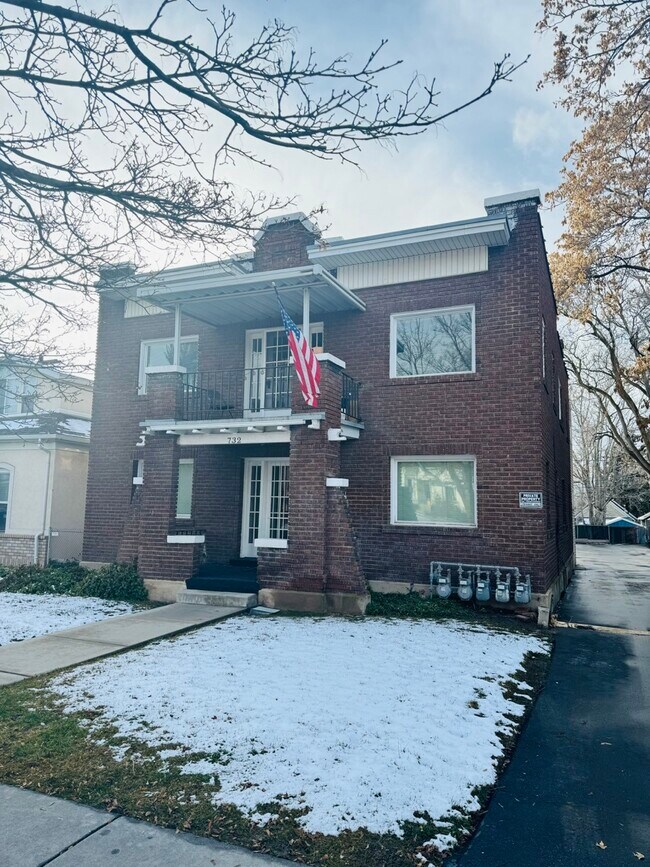 732 S 900 E unit 4, Salt Lake City, UT 84102 - photo 2