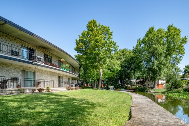 Pirate Island Apartments, Monona, WI 53716 - photo 2