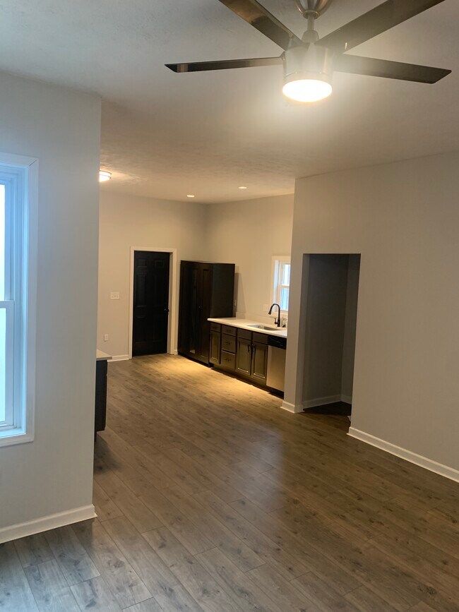 3022 Perrysville Ave unit 1, Pittsburgh, PA 15214 - photo 4