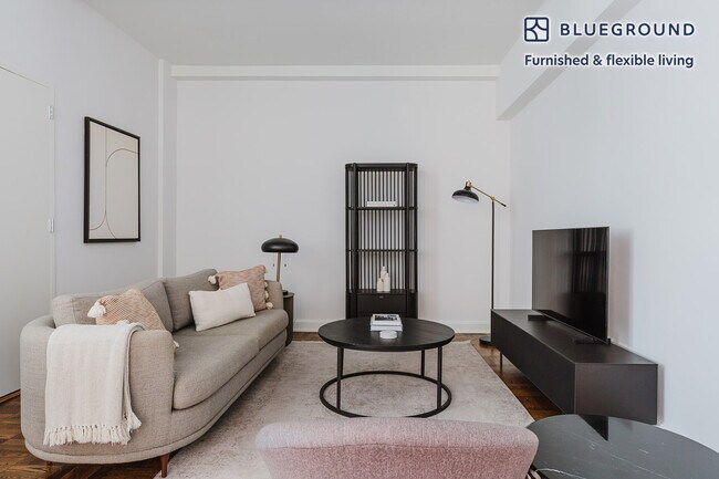 300 E 57th St unit FL12-ID1622, New York, NY 10022 - photo 2