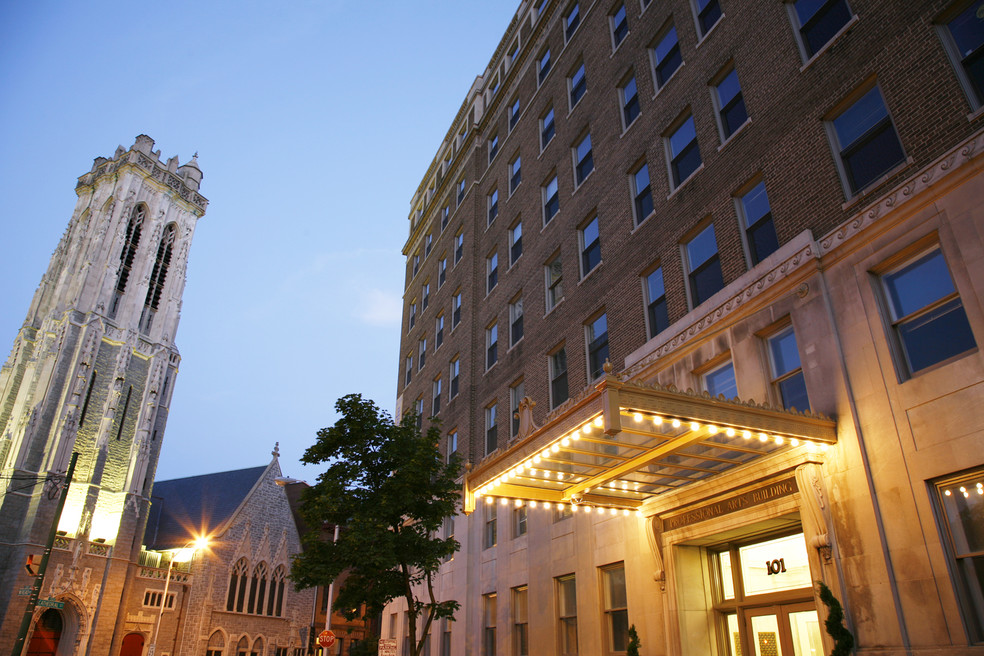 The Flats at Professional Arts Building