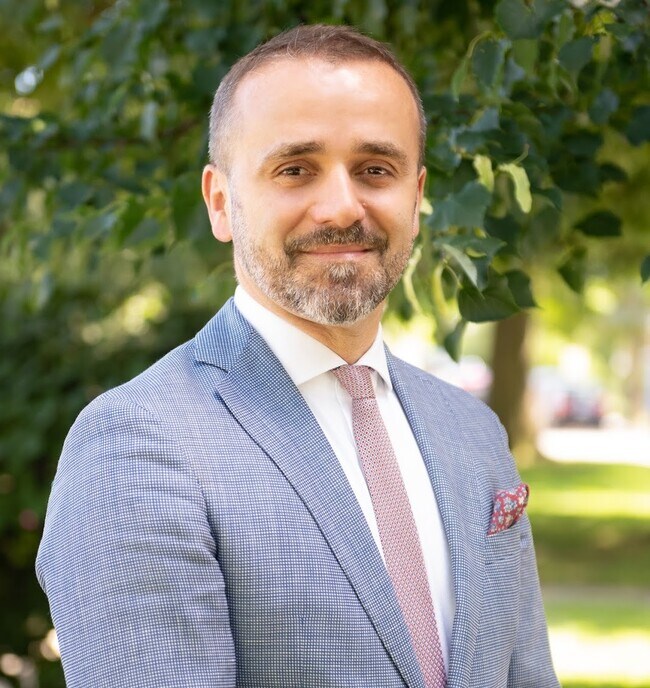 Agent Photo