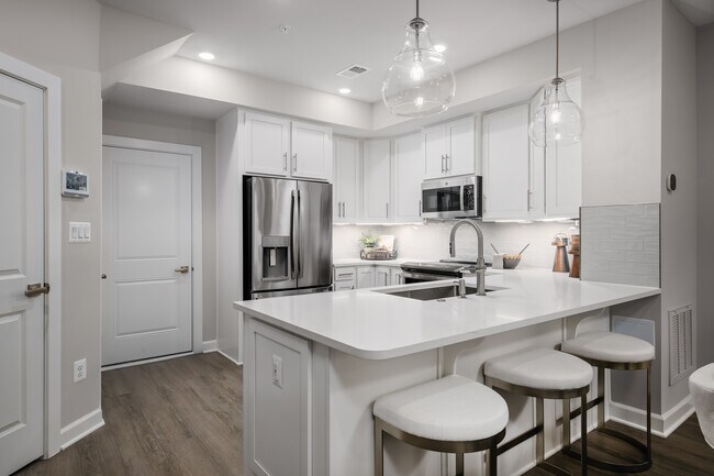 43791 Metro Terrace unit 36244021, Ashburn, VA 20147 - photo 5