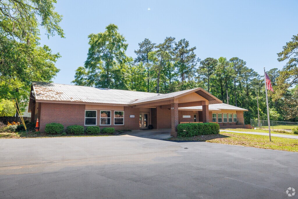 Tallahassee Adventist Christian Academy is a private school on the east side of Tallahassee.
