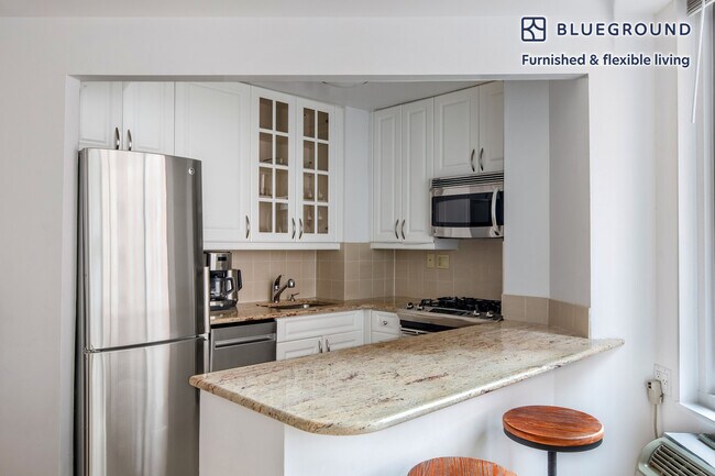 490 2nd Ave unit FL12-ID1402, New York, NY 10016 - photo 6