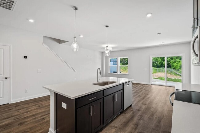 2202 Melk Ln, Columbia, TN 38401 - photo 6