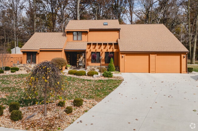 This eastward-facing home enjoys the morning sun in Lakewood West.