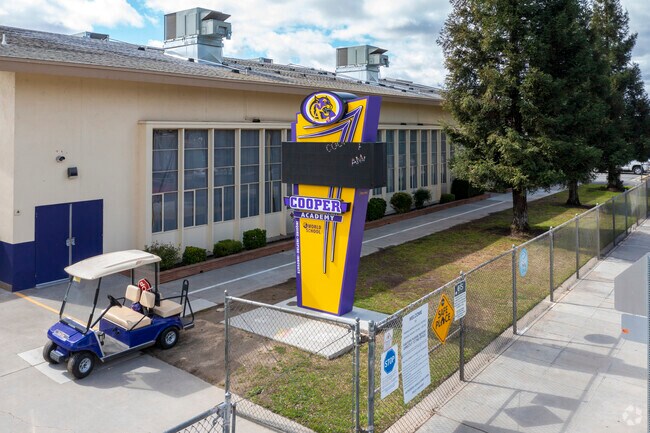 Cooper Middle School is part of the Fresno Unified School District, which serves Roeding Park.