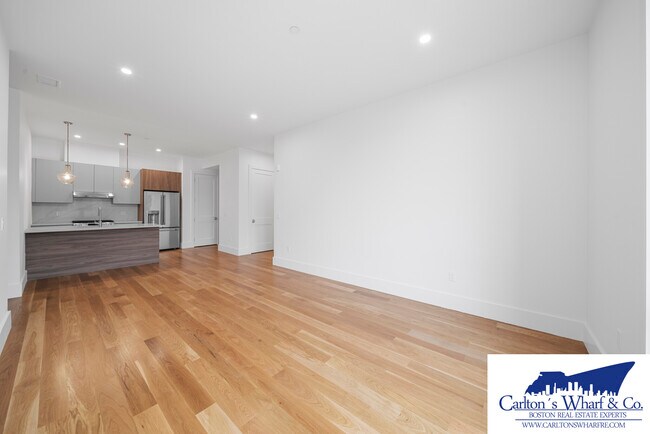218 Old Colony Ave unit 506, Boston, MA 02127 - photo 4
