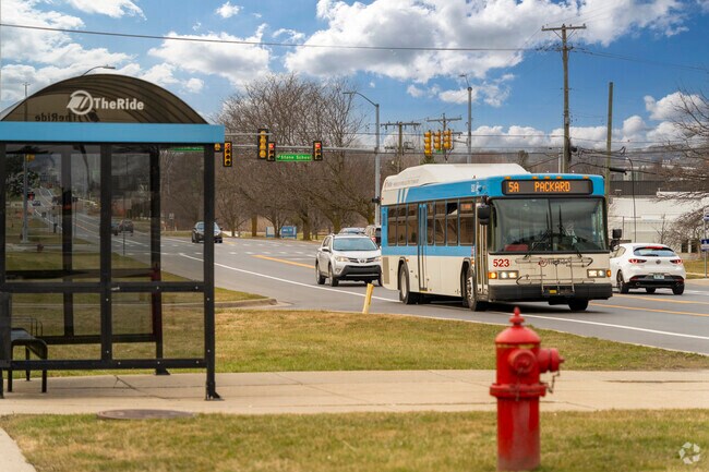 The Ride bus service is available near the Stonebridge neighborhood.
