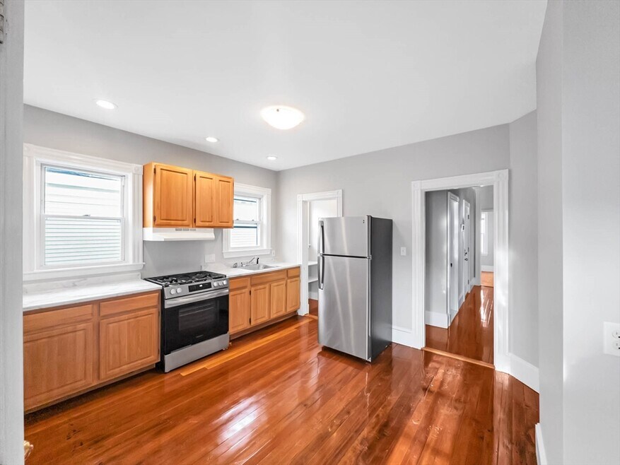 16 Arcola St unit 2, Jamaica Plain, MA 02130 - photo 1
