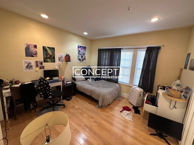 154 Magazine St unit 23, Cambridge, MA 02139 - photo 4