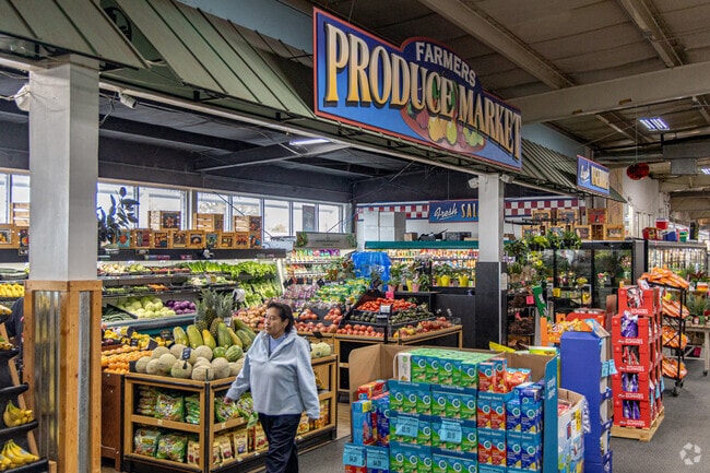 Residents can enjoy a wide range of fresh produce at Bloomfield Farmers Market.