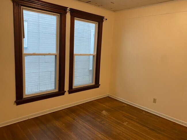 1051 E Johnson St unit 1, Madison, WI 53703 - photo 7