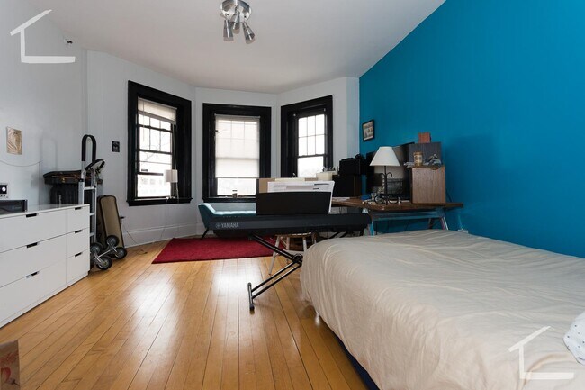 1173 Commonwealth Ave unit 6, Allston, MA 02134 - photo 7