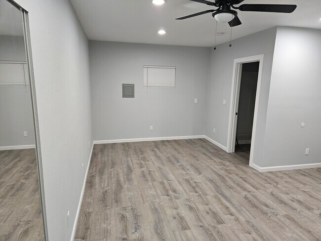 1575 Halo St unit 1573 Halo, San Diego, CA 92154 - photo 3