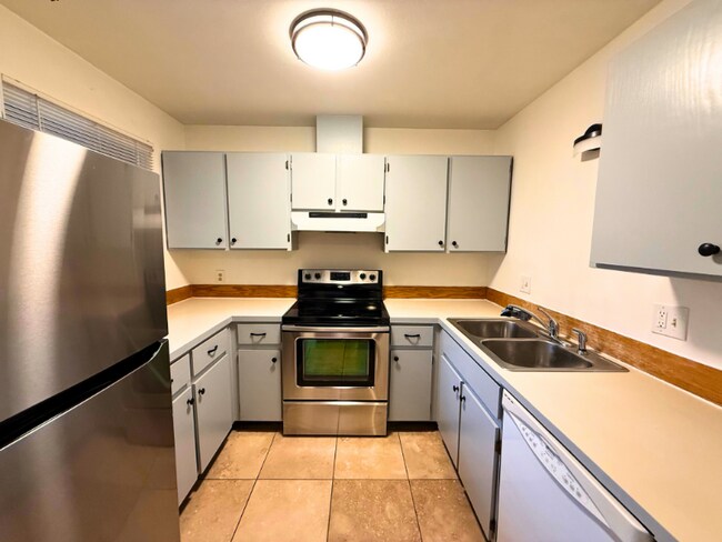 1625 W Elizabeth St unit 6, Fort Collins, CO 80521 - photo 6