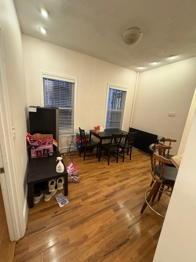 866 Huntington Ave Unit 1, Boston, MA 02115