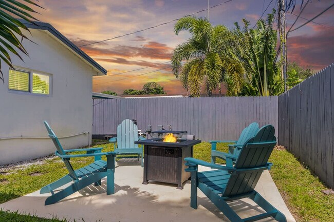 6452 Custer St unit ID1372341P, Hollywood, FL 33024 - photo 5