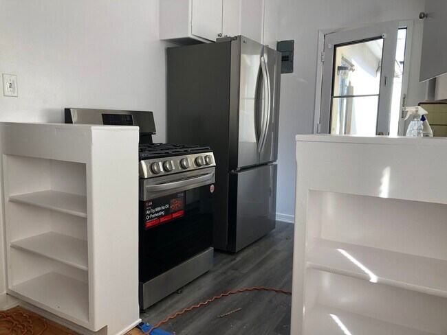 811 4th St unit G, Santa Monica, CA 90403 - photo 6