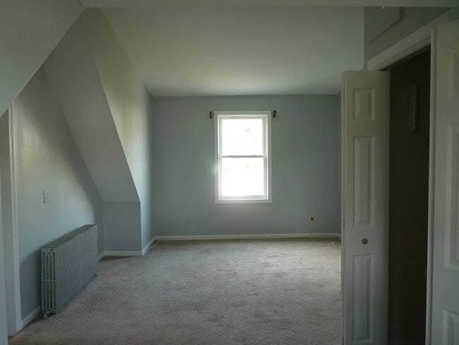 2477 Boston Post Rd unit apartment, Guilford, CT 06437 - photo 4