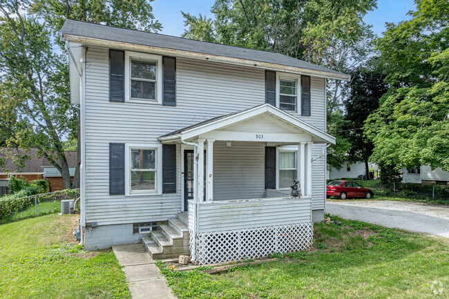 Colonial revival-style homes add variety to the landscape in Kingsridge.