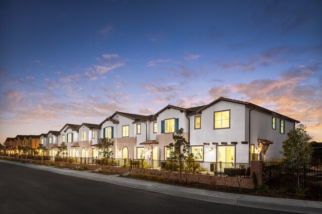 Modern-Townhome-Exterior-The-Grove-at-Merced-West-Covina-Vanhorn_hero banner 1920x1280.jpg