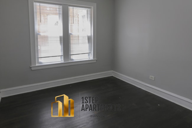 1400 N Harding Ave unit 2, Chicago, IL 60651 - photo 4