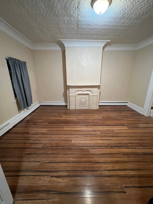 178 1st St unit 2, Newark, NJ 07107 - photo 4