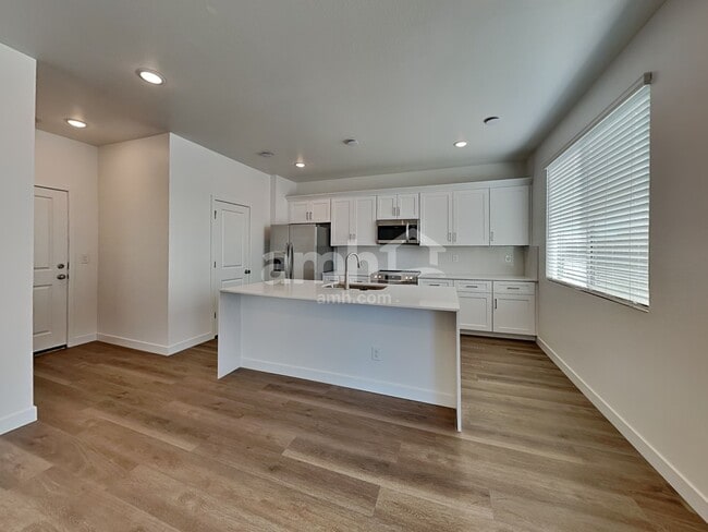 12627 W Adair Dr, Glendale, AZ 85307 - photo 3