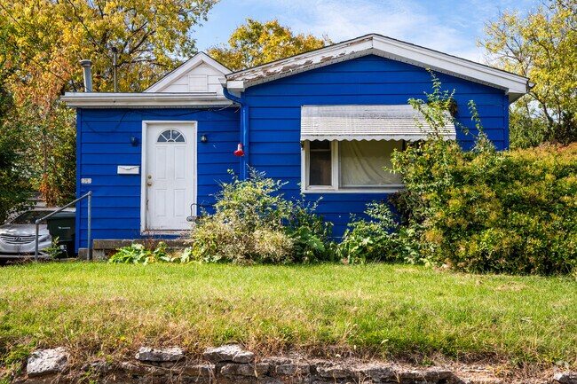 Speigle Heights is a historic neighborhood in the middle of downtown Lexington.