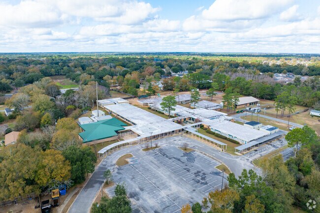 Pine Meadow Elementary School is where innovation and discovery thrive.