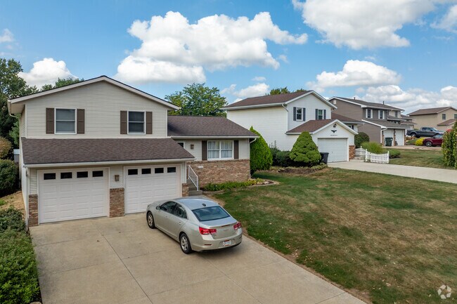 Owners take great pride in maintaining their homes in Richville.