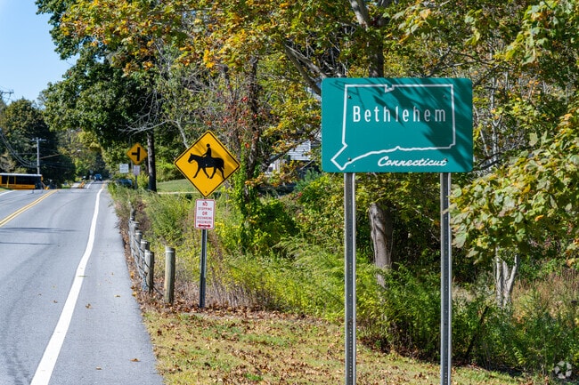 Bethlehem’s welcoming signs greet visitors to this historic Connecticut town.