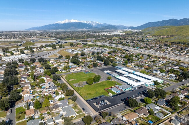 The Davidson Elementary School offers a variety of programs and afterschool activities.