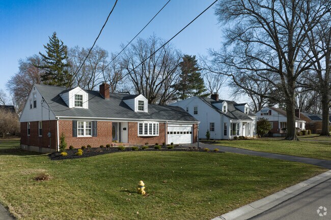 Colonial Homes are seen throughout the Deer Park community.