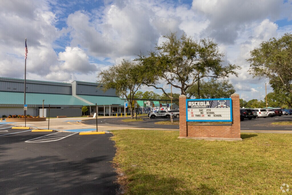 Osceola Elementary School, Rankings & Reviews
