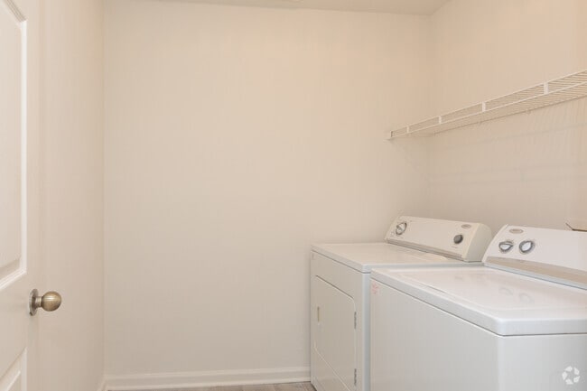 Broad Pointe, Manassas, VA 20109 - photo 4