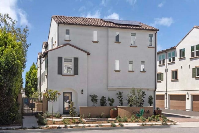 SageWalk-Exterior_NewHomesinLosAngeles.jpg