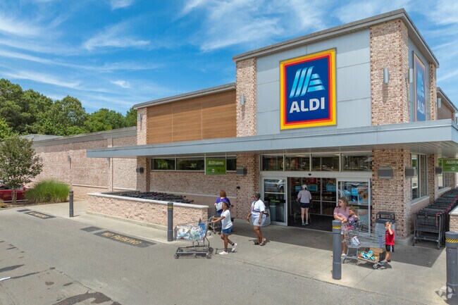 For discounted groceries Pleasant Hill residents can shop at Aldi in Olive Branch.