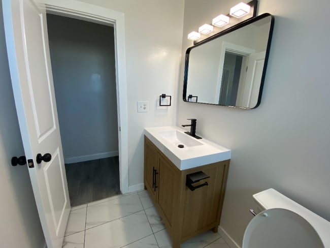 1515-1515 E 20th St unit 3, Long Beach, CA 90806 - photo 7