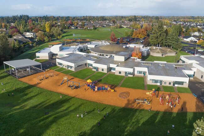 72% of students at Gilham Elementary School are white and middle class.