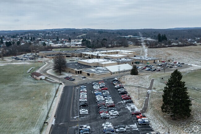 Somerset Area Junior/Senior High serves grades six through twelve.