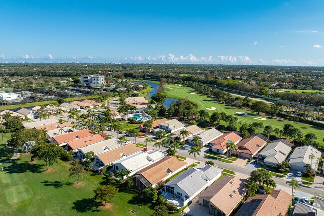 Residents of Gleneagles have major roads connecting the neighborhood with the surrounding areas.