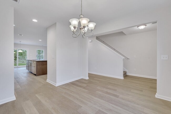 104 Long S unit 38120272, Brunswick, GA 31523 - photo 7