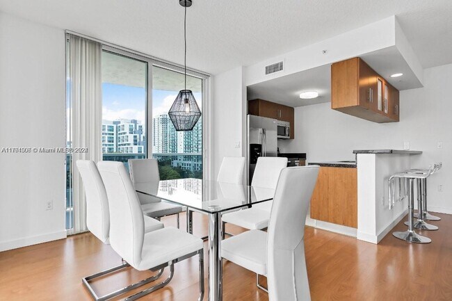 601 NE 23rd St unit 905, Miami, FL 33137 - photo 4