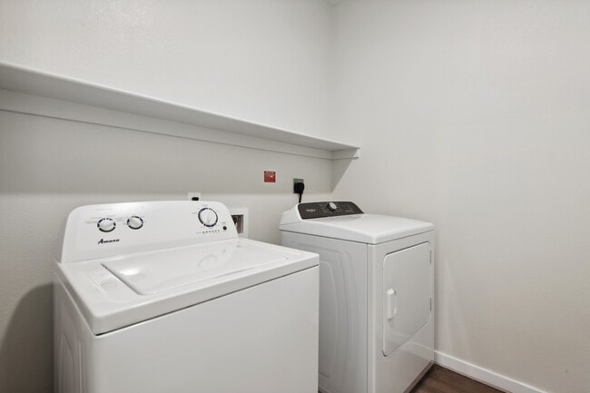 Grant Row Lofts, Thornton, CO 80023 - photo 5